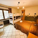 Hotel&restaurant Armanac De Toubie فندق Arnad