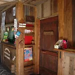 Hotel&restaurant Armanac De Toubie فندق