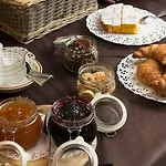 فندق Hotel&restaurant Armanac De Toubie 2*