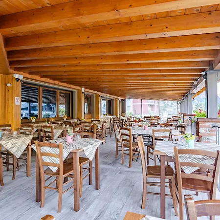 Hotel&restaurant Armanac De Toubie Arnad