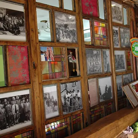 Hotel&restaurant Armanac De Toubie 2*