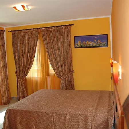 Hotel Hotel&Restaurant Armanac De Toubie