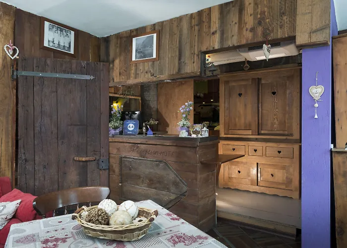 Hotel&Restaurant Armanac De Toubie 2* Arnad