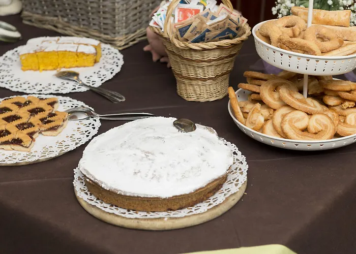 Hotel Hotel&Restaurant Armanac De Toubie 2*