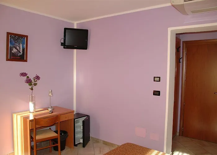 Hotell Hotel&restaurant Armanac De Toubie Arnad